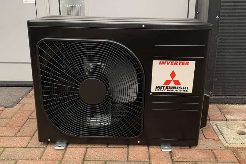 External Mitsubishi Heavy Industries Inverter.